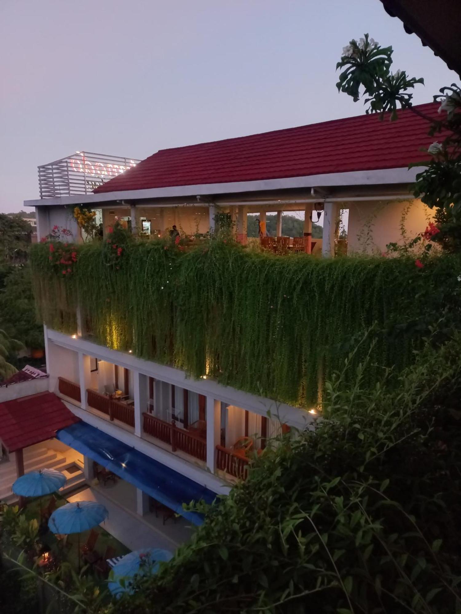 Komodo Lodge Labuan Bajo Exterior foto