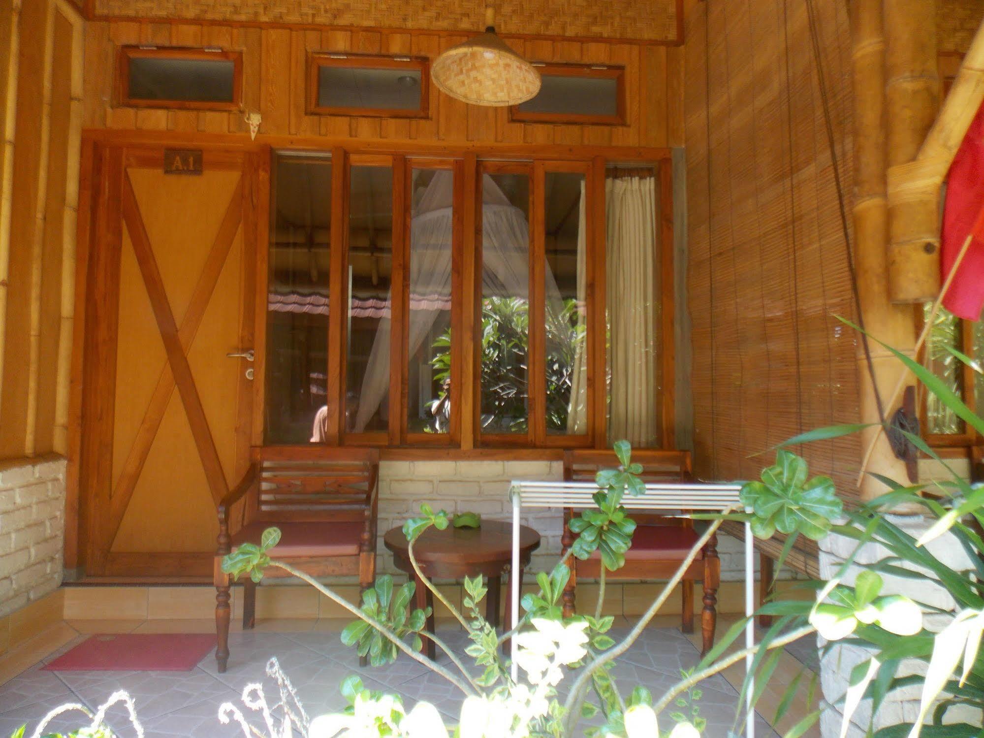 Komodo Lodge Labuan Bajo Exterior foto